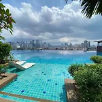 Datum Jelatek Sky Residence Klcc Skyring Linked To Lrt And Mall