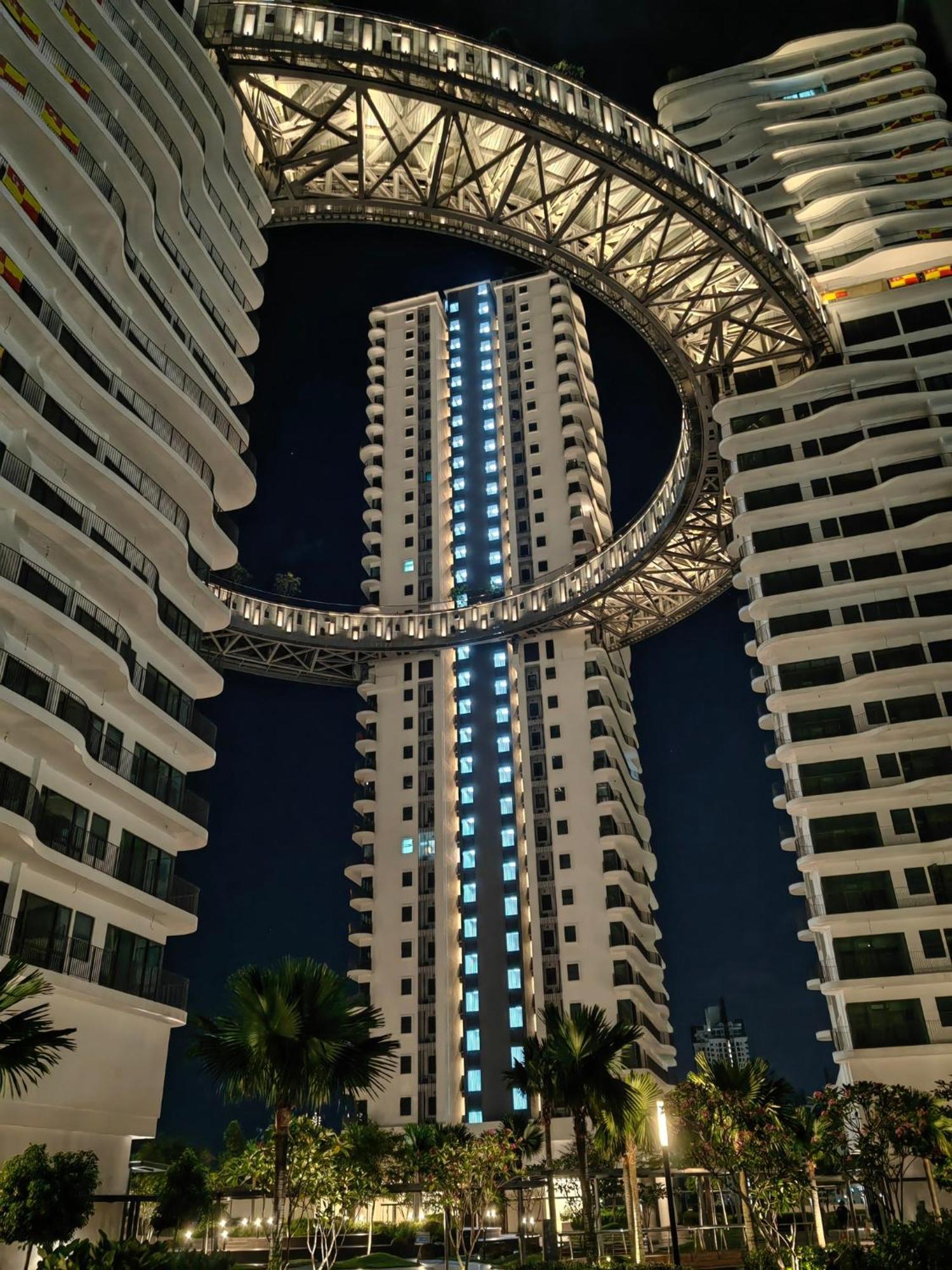 Datum Jelatek Sky Klcc Skyring Linked To Lrt And Mall Ampang (Selangor)