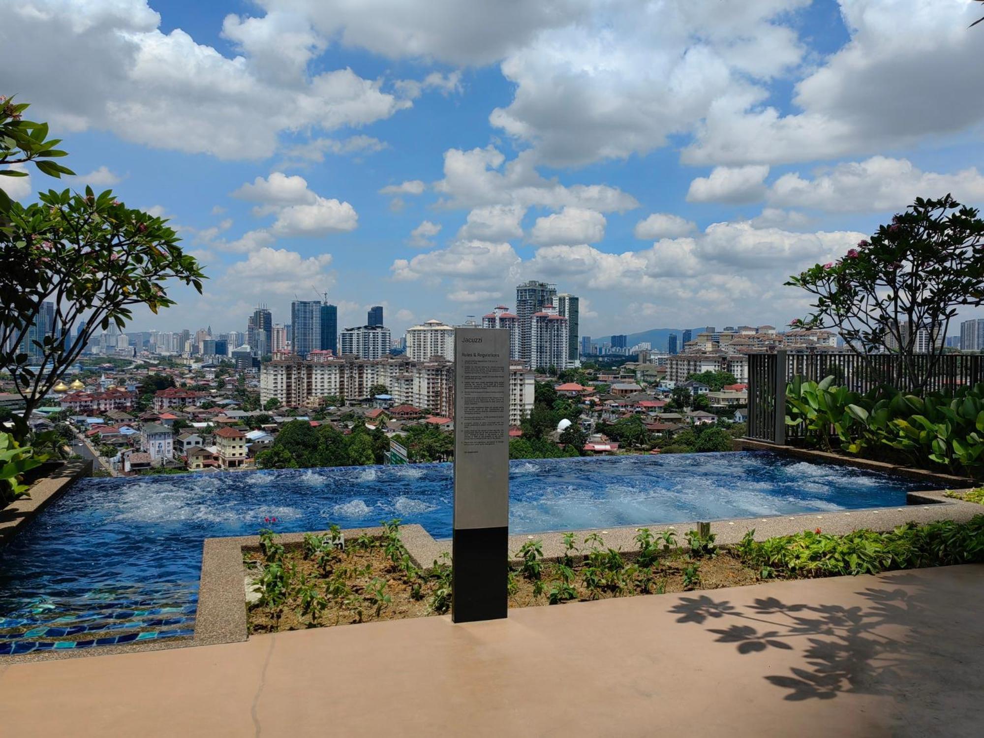 Datum Jelatek Sky Klcc Skyring Linked To Lrt And Mall Appart hôtel *