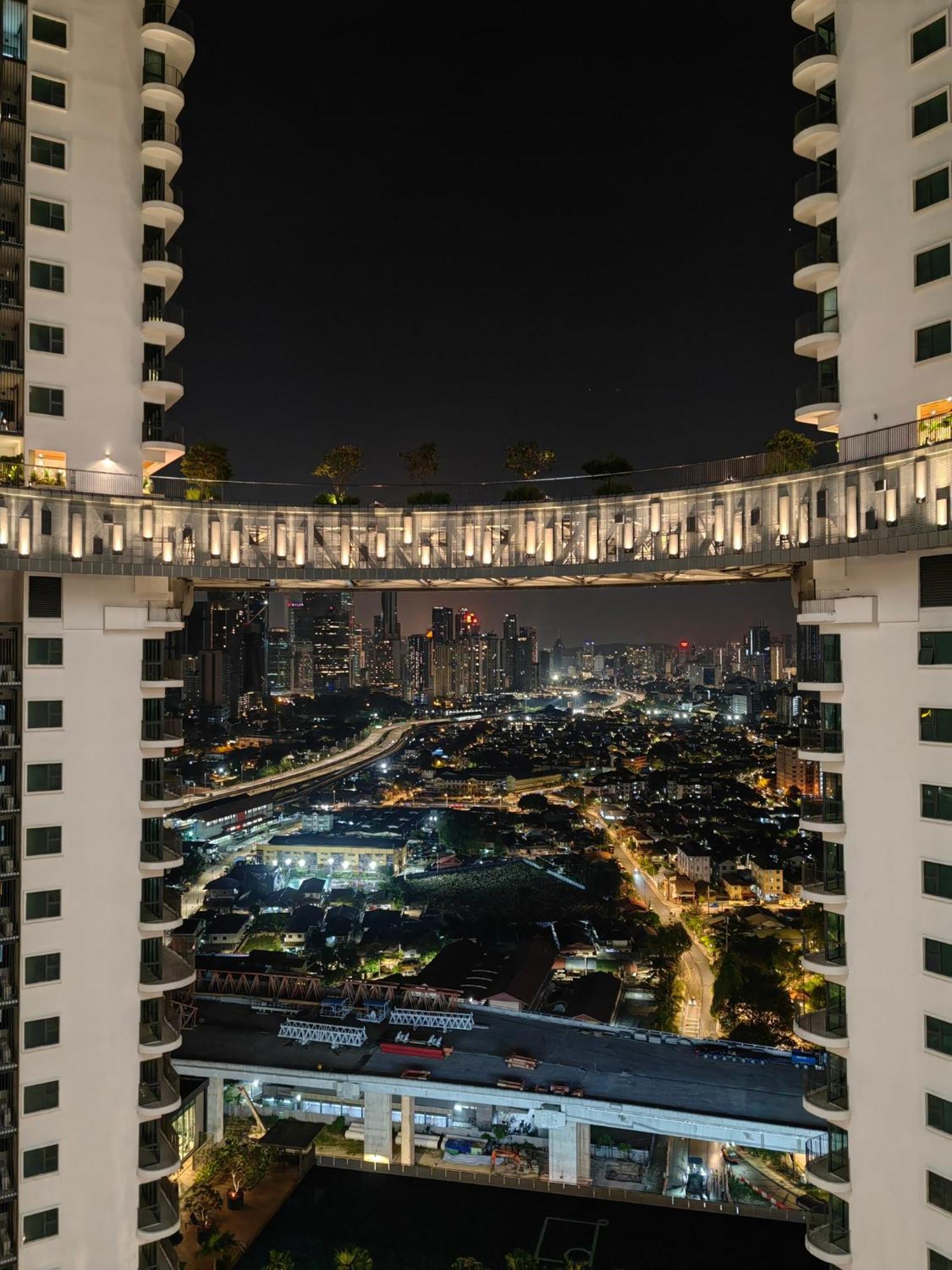 Datum Jelatek Sky Klcc Skyring Linked To Lrt And Mall *