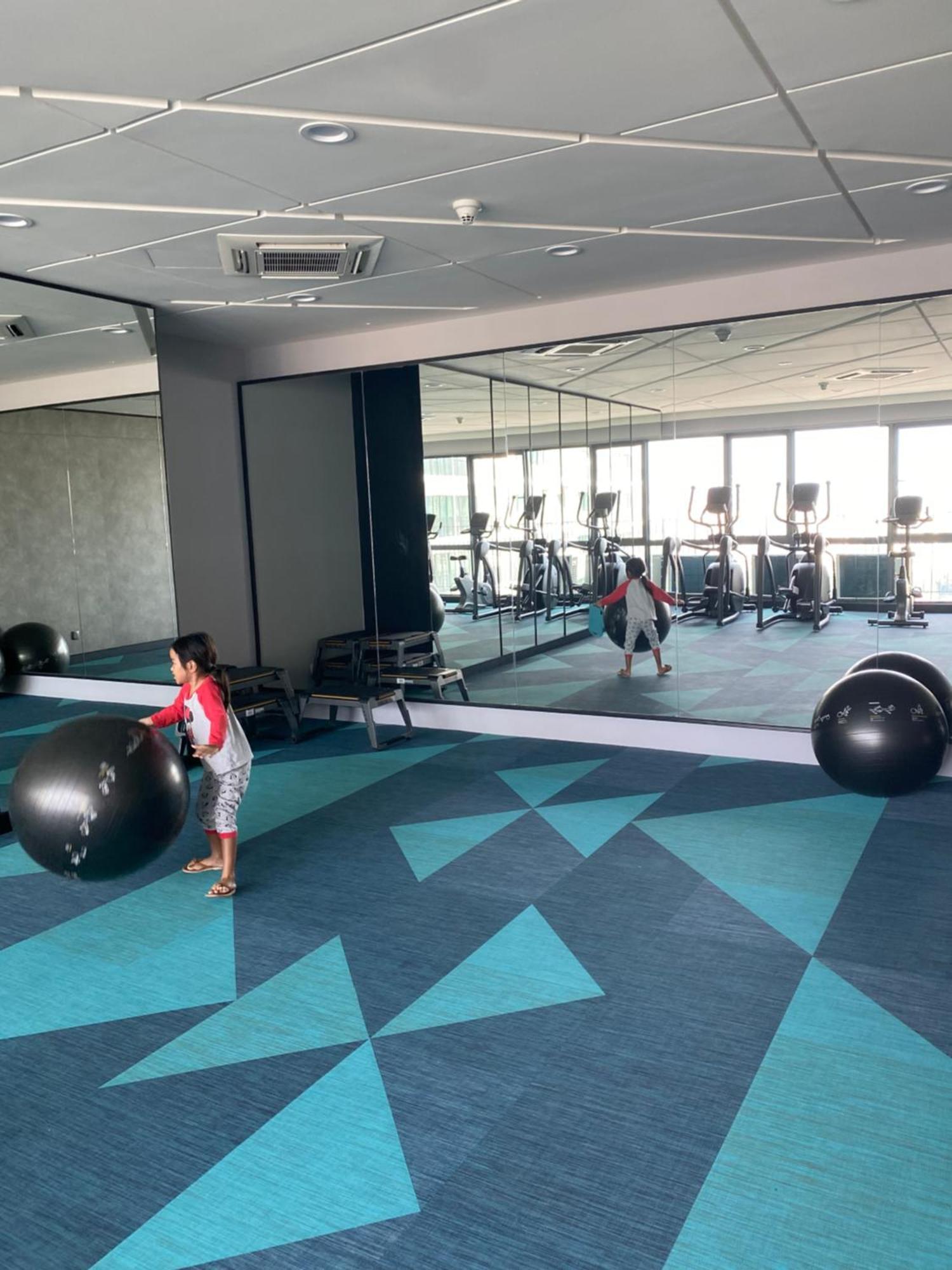 Datum Jelatek Sky Klcc Skyring Linked To Lrt And Mall Aparthotel *