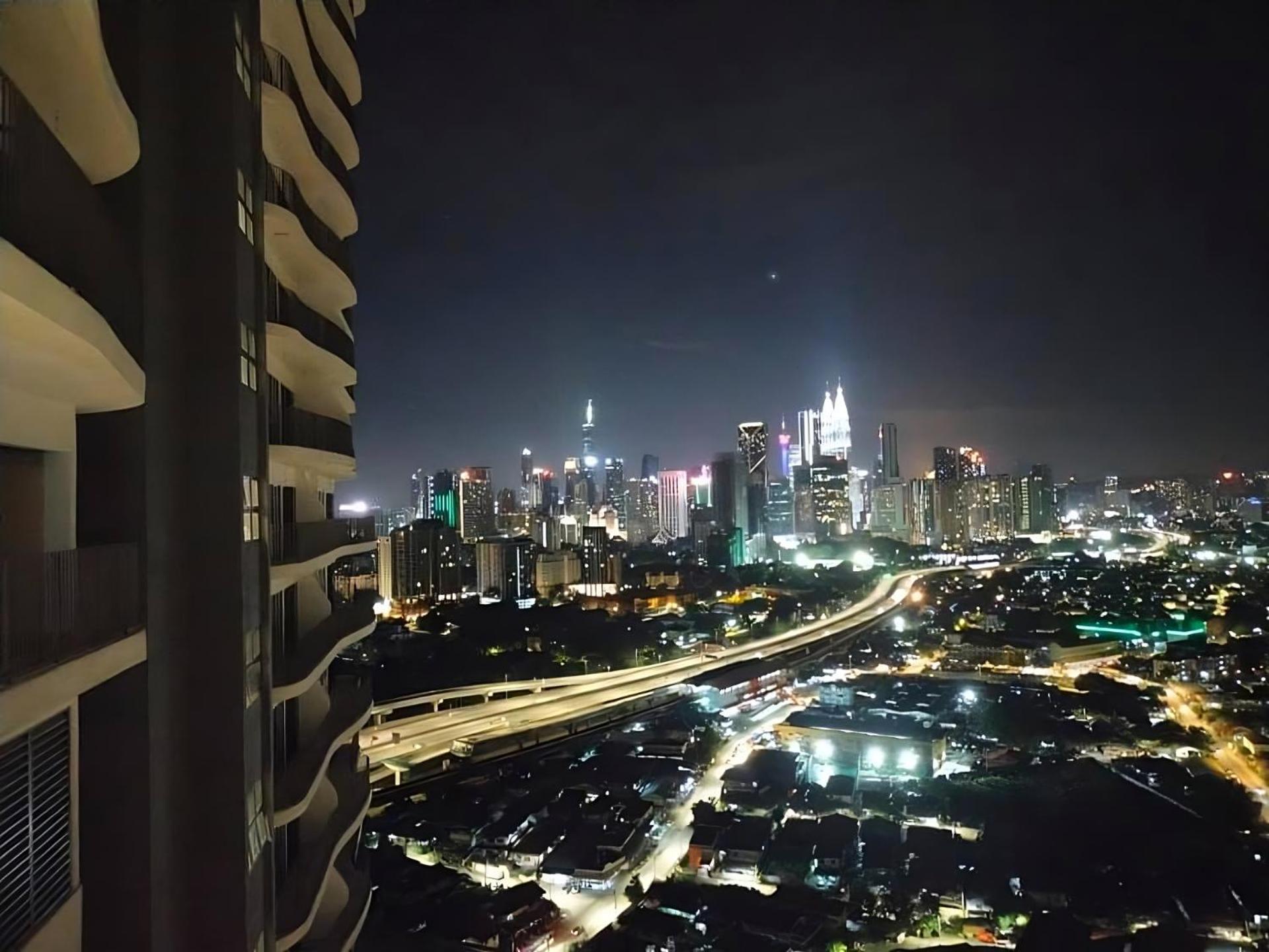Datum Jelatek Sky Klcc Skyring Linked To Lrt And Mall Aparthotel Ampang (Selangor)