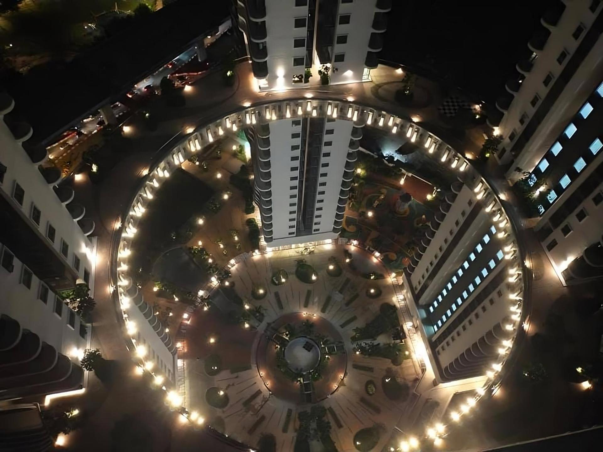 Datum Jelatek Sky Klcc Skyring Linked To Lrt And Mall Ampang (Selangor)