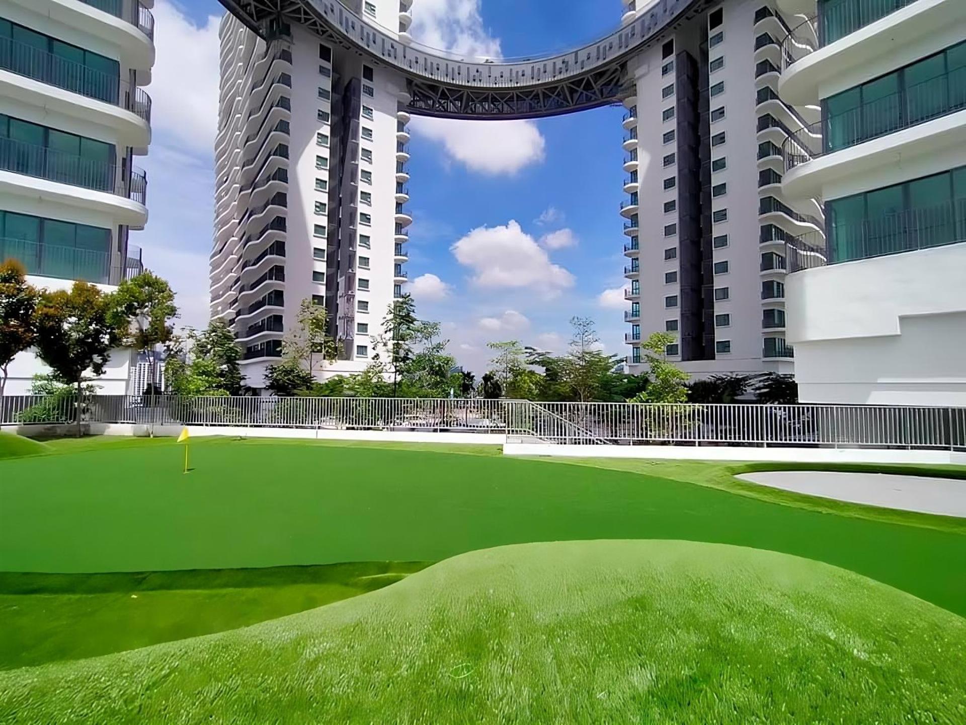 Datum Jelatek Sky Klcc Skyring Linked To Lrt And Mall * Ampang (Selangor)